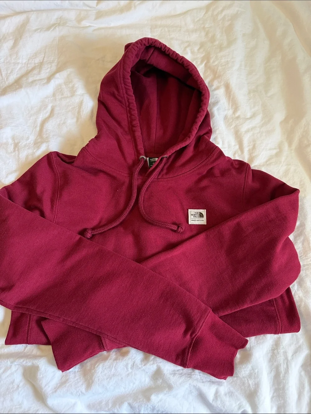 Men's The North Face Maroon Pullover  Hoodie (never worn)